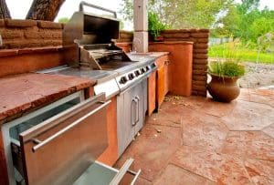 outdoor kitchen