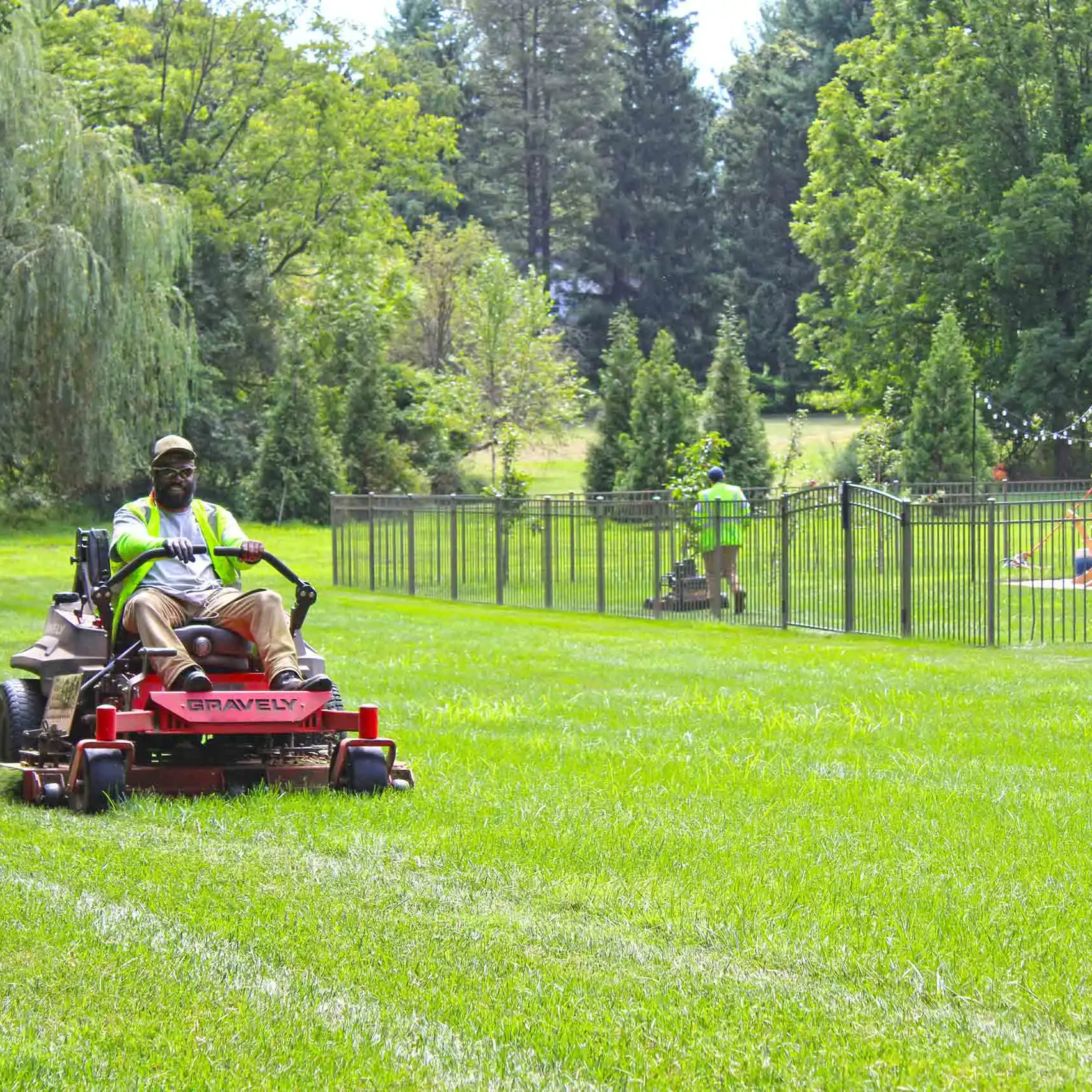 Mowing15 Commercial Landscaping Company Fort Washington, PA