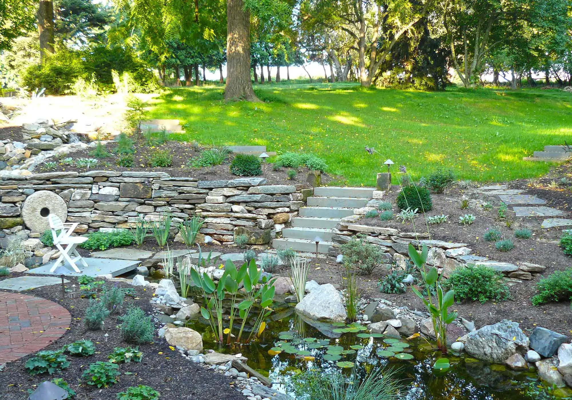 Fort Washington, PA Landscape Maintenance Company